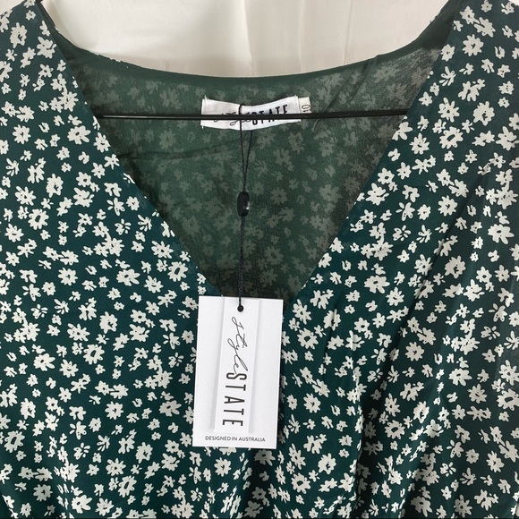 Green Floral Longsleeve Shirred Crop Top Size - Picture 5 of 9